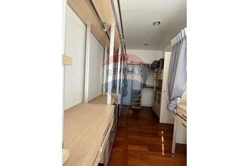 Spacious Apartment @Hampton Thonglor 10