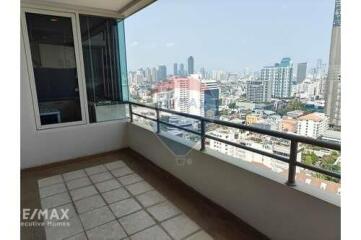 Roomy Apartment in Heart of Thonglor