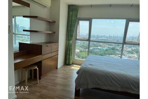 Beautiful River Views - 2 Bedroom nr BTS Phra Kanong