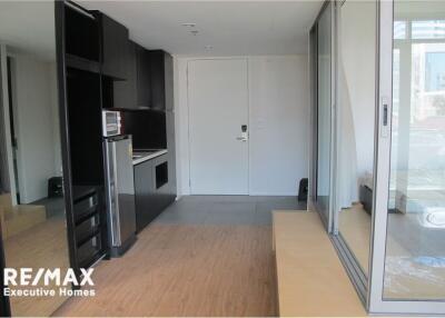 Siamese Surawong, 1Bedroom, New Unit, 6.5MB