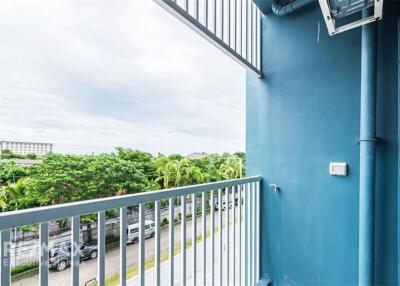 Amazing Deal Alert: The Trust Hua Hin 5 Condo for Sale at Only 2.19 Million Baht Loss!