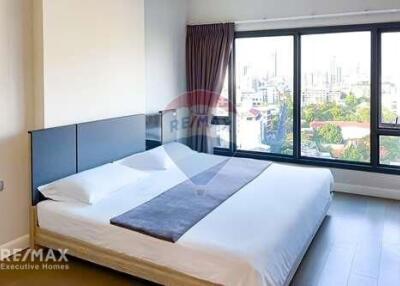 Shock Price! 2Bed Condo at The Crest Sukhumvit34, 3 mins walk to BTS Thong Lo, only 17MB