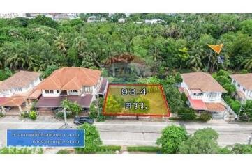 Stunning Sea View Land at Living Lagoon, 93.4 Sq. Wah, Facing the Clubhouse, Only 3.7 Million Baht