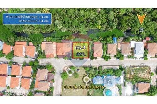 Stunning Sea View Land at Living Lagoon, 93.4 Sq. Wah, Facing the Clubhouse, Only 3.7 Million Baht