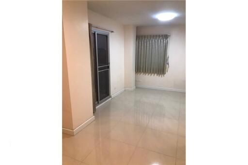 One Bedroom Corner High Floor @Condo One Siam 12K