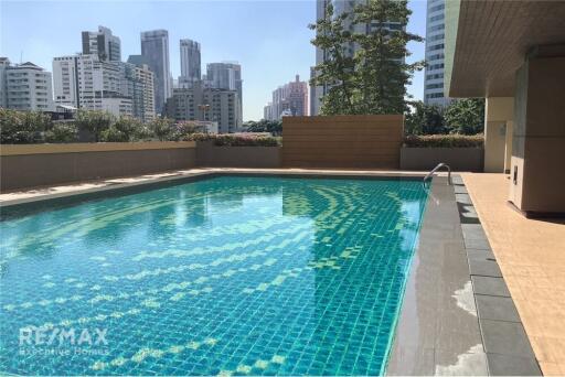 3 bed 3 baht 257 Sqm Fairview Tower Condominium Sukhumvit 18 for sale