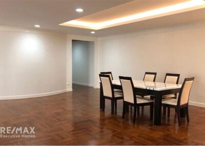 Spacious 2 Bed 2 Bath Condo For Rent at BTS Asoke Le Premier 1 - Don