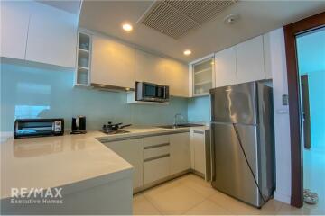 2 bed 2 baht 80 Sqm BTS Surasak