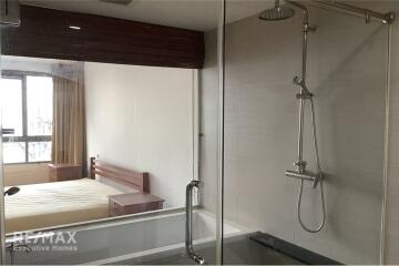 3 bed 2 bath Issara@42 Sukhumvit for rent