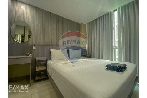 2 bed room for rent pet allowed BTS Phra Khanong