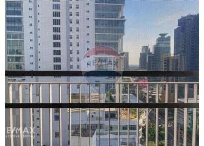 Modern 2 Bed Condo for Sale near BTS Thonglor Station