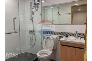 Luxurious 3 Bed Condo for Rent at Liberty Park Sukhumvit 23