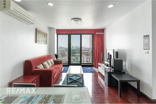 ขายด่วน!! 2Bed Corner Unit Nice Open View