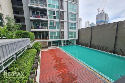 2Bed Low-Rise Pool View in Thonglor