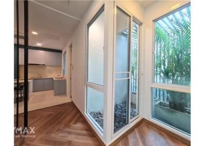 Stunningly Revamped 3-Bedroom Townhome with Maid