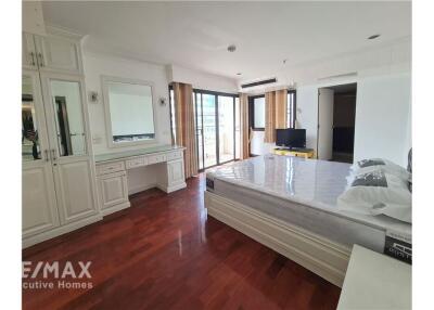 Condo in Prime Sukhumvit High Floor