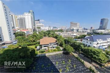 Private Pet Friendly Condo in Sukhumvit 31