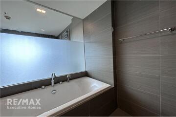 2Bed Condo on a High Floor in Thonglor Area