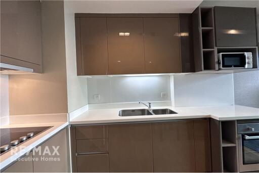 2Bed Condo on a High Floor in Thonglor Area