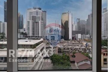 2BR Corner Unit Condo in the Heart of Bangkok, City Center