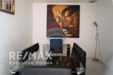 2BR Corner Unit Condo in the Heart of Bangkok, City Center