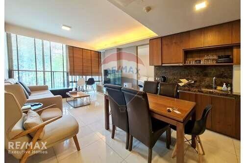 2Bed Condo in Prime Sukhumvit Phromphong