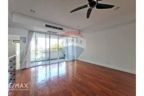 Spacious 4-Bedroom Condo with Maid