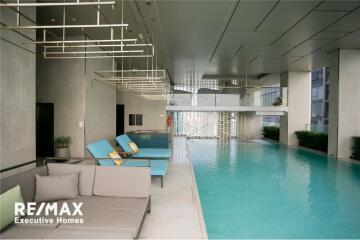 A beautiful unit with an effortlessly accessible condominium to BTS and MTR Asoke in the Sukhumvit area.