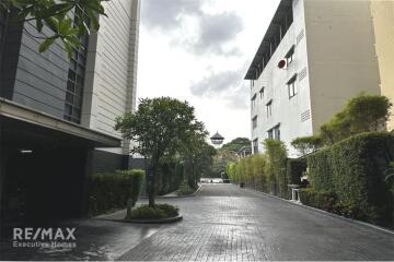 Fully Furnished Condo at Siri at Sukhumvit  3 Mins Walk to BTS Thong Lo