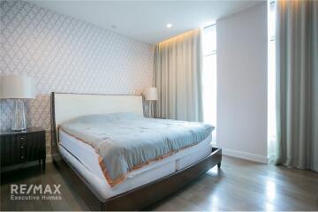 Luxury Serviced Apartments near BTS Phloen Chit - Exclusive Embassy and Shopping District