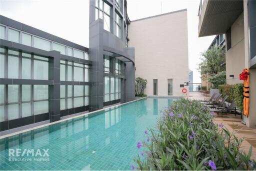 Luxury Serviced Apartments near BTS Phloen Chit - Exclusive Embassy and Shopping District