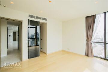 Unfurnished Room in Prime Location at Monument Thong Lor Condo - CBD Convenience in Bangkok