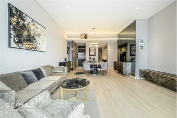 Sophisticated Condo with BTS Thong Lo Access, 17 Mins Walk Away