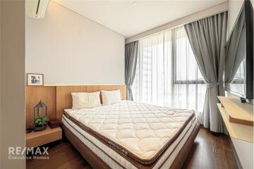 Luxurious Condo with Direct Access to BTS Phrom Phong on Sukhumvit 24