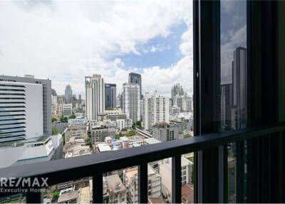 Prime Location! Fully Furnished Condo in CBD, Just 5 Minutes Walk from BTS Asoke