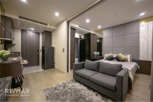 Prime Location! Fully Furnished Condo 5 Minutes Walk from BTS Asoke