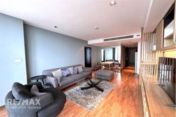 Prime Location Condo in Thonglor - Spacious and Convenient