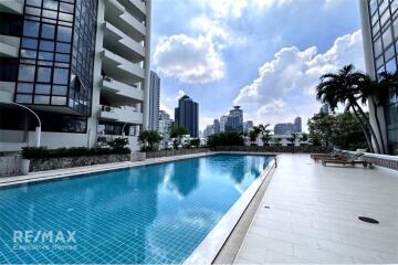 1Bed High Floor Condo with BTS Thong Lo 12 Mins Walk