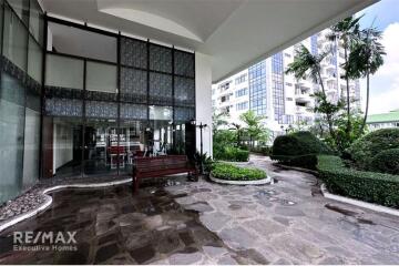 1Bed High Floor Condo with BTS Thong Lo 12 Mins Walk