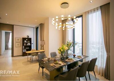 Beautiful 3 Bedrooms 3 Bathrooms on Sukhumvit road.