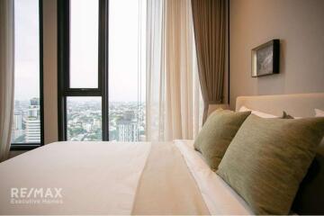 Beautiful 3 Bedrooms 3 Bathrooms Condo on Sukhumvit Road, 7 Mins Walk to BTS Nana