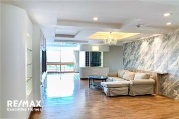 Newly renovated pet-friendly 3 beds BTS Phrom Phong.