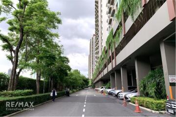 Fully Furnished Condo 10 Mins Walk to MRT Phra Ram 9 - Clean & Safe