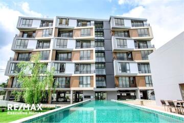 Contemporary style apartment in a very quiet and convenient area with pet-friendly locate on Ekkamai 22.