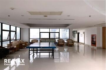 A fully furnished condominium in the CBD area