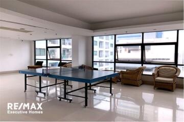 A fully furnished condominium in the CBD area