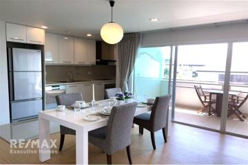 Pets-friendly and effortlessly accessible apartment to BTS Ekkamai and Sukhumvit area.