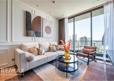 A fully luxury furnished Beatniq Sukhumvit 32 condominium in the CBD area is the most convenient access to anywhere in Bangkok.