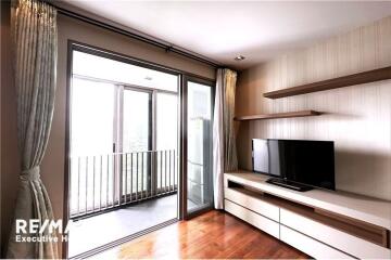 Contemporary Style Condo with Pet-Friendly Location on Sukhumvit 38