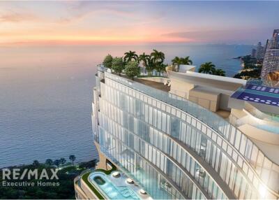 New project on the beach, Wong Amat Pattaya, near the monorail, excellent location.